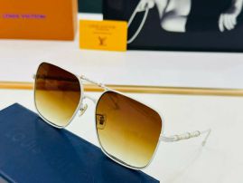 Picture of LV Sunglasses _SKUfw57312773fw